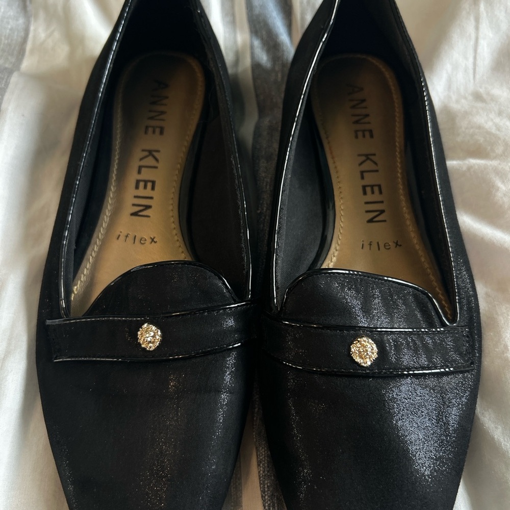 Anne Klein Shimmering Black Loafers
